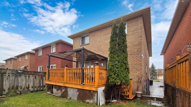 151 Richvale Dr S, House detached with 4 bedrooms, 4 bathrooms and 3 parking in Brampton ON | Image 32