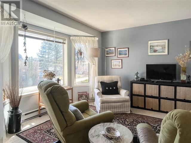 18 - 14008 Victoria Road, House attached with 2 bedrooms, 1 bathrooms and 1 parking in Summerland BC | Image 14