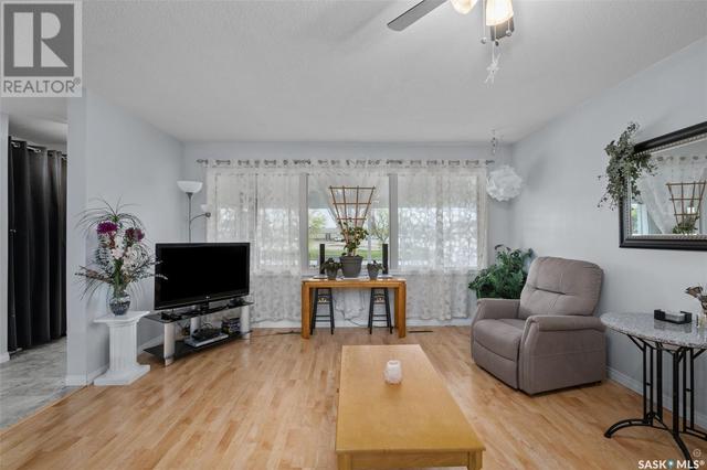 262 28th Street W, House detached with 5 bedrooms, 2 bathrooms and null parking in Prince Albert SK | Image 7