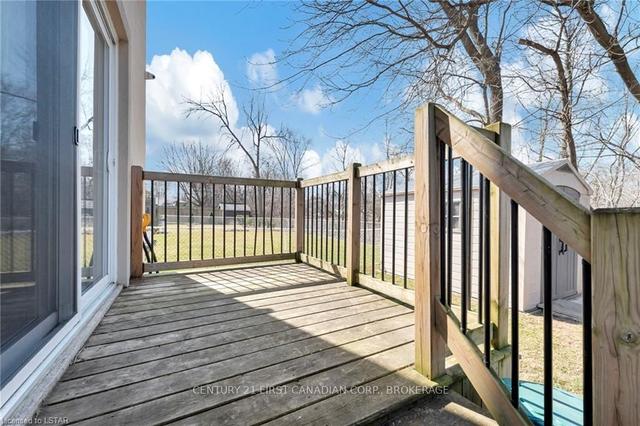 62 Melody Tr, House detached with 3 bedrooms, 3 bathrooms and 2 parking in St. Catharines ON | Image 25
