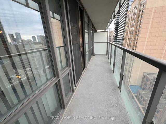 1806 - 38 Grenville St, Condo with 1 bedrooms, 1 bathrooms and 0 parking in Toronto ON | Image 13