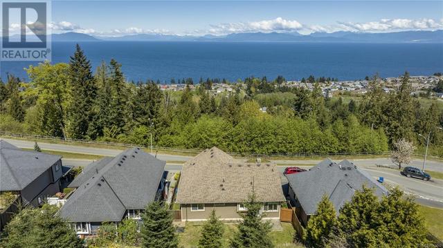 5207 Dewar Rd, House detached with 5 bedrooms, 3 bathrooms and 6 parking in Nanaimo BC | Image 3