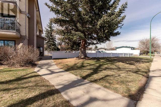 102, - 855 Columbia Boulevard W, Condo with 1 bedrooms, 1 bathrooms and 1 parking in Lethbridge AB | Image 31