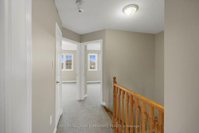 33 Arch Brown Crt, House attached with 3 bedrooms, 3 bathrooms and 3 parking in Barrie ON | Image 15