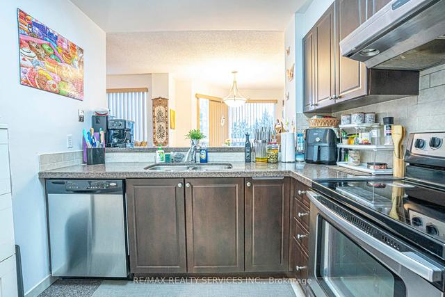 410 - 2177 Burnhamthorpe Rd W, Condo with 2 bedrooms, 2 bathrooms and 2 parking in Mississauga ON | Image 5