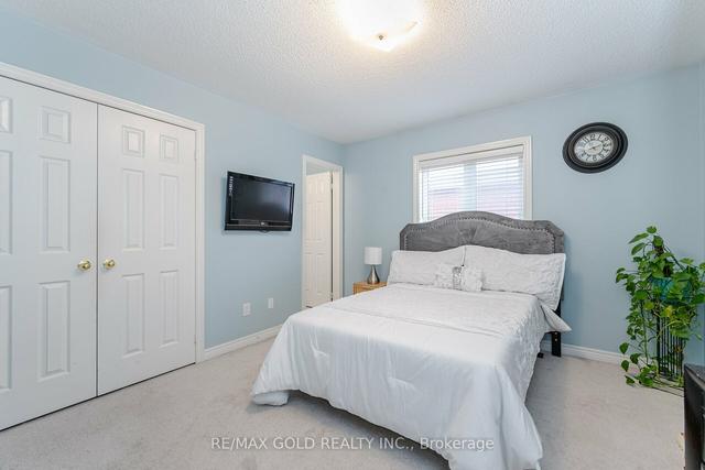 4 Lockport Cres, House detached with 4 bedrooms, 5 bathrooms and 6 parking in Brampton ON | Image 11