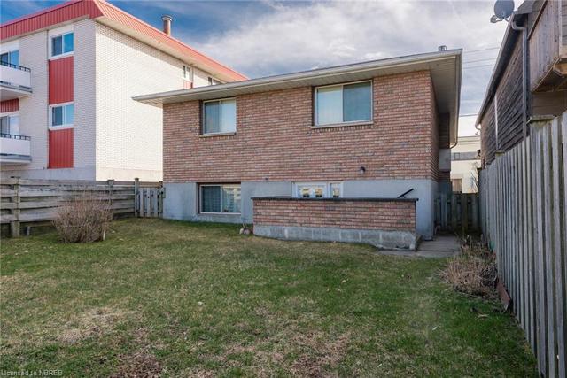 652 Main Street W, House detached with 4 bedrooms, 2 bathrooms and 2 parking in North Bay ON | Image 43