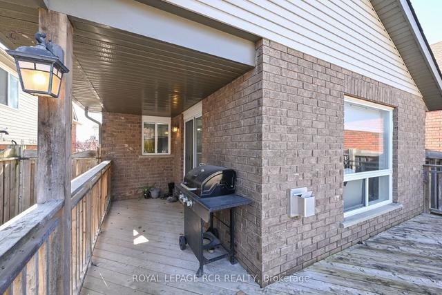 28 Murray Crt, House detached with 3 bedrooms, 3 bathrooms and 3 parking in Orangeville ON | Image 21