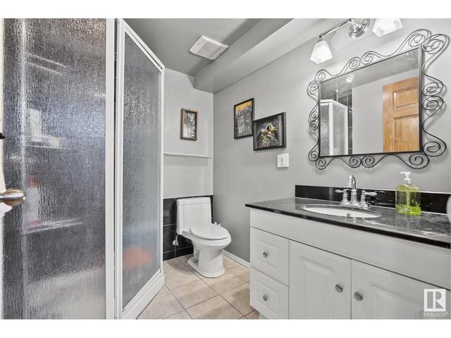 2015 41 Av Sw, House detached with 3 bedrooms, 2 bathrooms and null parking in Edmonton AB | Image 45