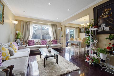 76 - 7500 Goreway Dr, Townhouse with 4 bedrooms, 2 bathrooms and 2 parking in Mississauga ON | Card Image