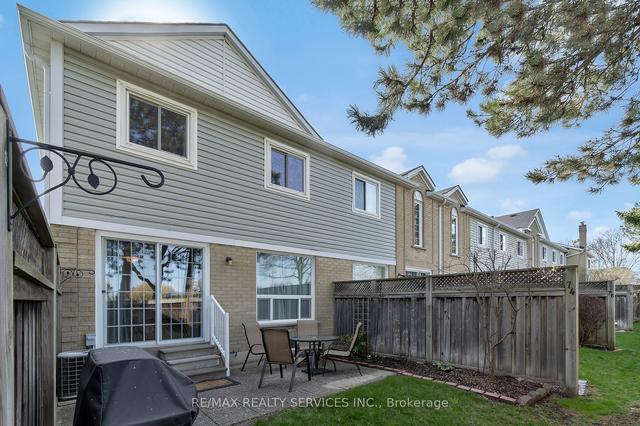 24 - 74 Heathcliffe Sq, Townhouse with 3 bedrooms, 2 bathrooms and 2 parking in Brampton ON | Image 26