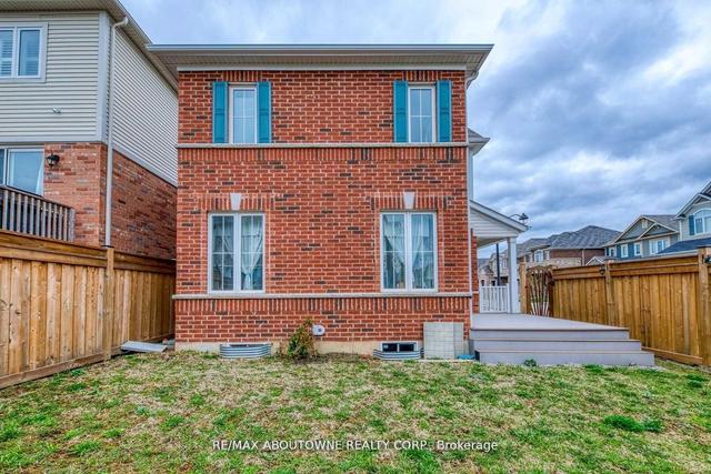 128 Celano Dr, House detached with 3 bedrooms, 3 bathrooms and 4 parking in Hamilton ON | Image 19
