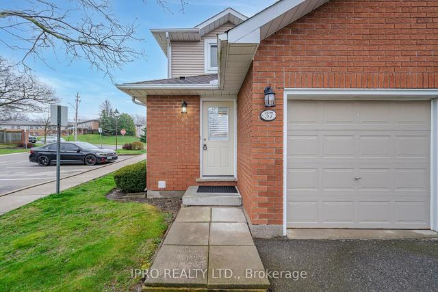 37 - 386 Highland Rd W, Townhouse with 3 bedrooms, 2 bathrooms and 2 parking in Hamilton ON | Image 23