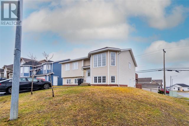 2 Durango Drive, House other with 5 bedrooms, 4 bathrooms and null parking in Paradise NL | Image 3