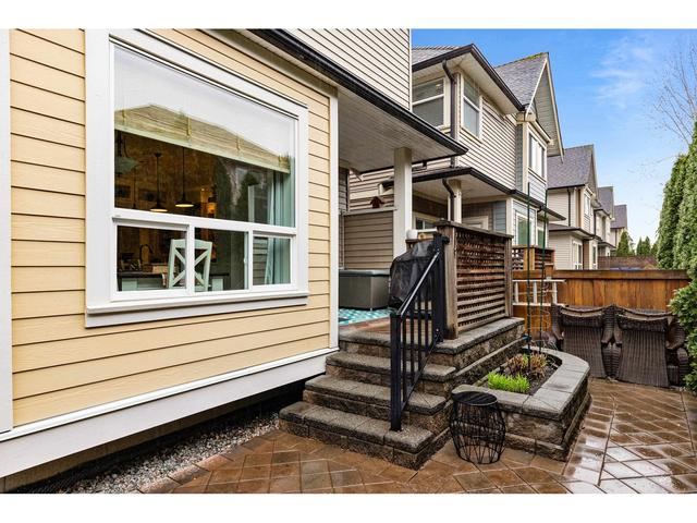 7303 198a Street, House detached with 6 bedrooms, 5 bathrooms and 6 parking in Langley BC | Image 38