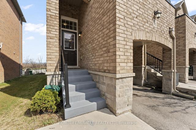 80 Magdalene Cres, House attached with 3 bedrooms, 3 bathrooms and 3 parking in Brampton ON | Image 23