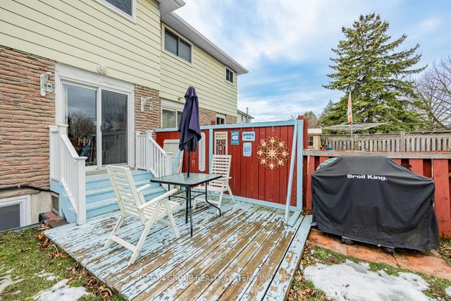 3191 Corrigan Dr, House semidetached with 3 bedrooms, 2 bathrooms and 3 parking in Mississauga ON | Image 26