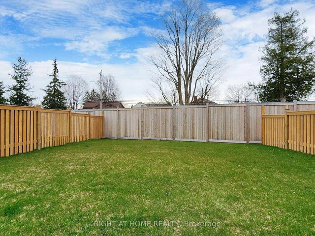 4 Hennessey Cres, House detached with 4 bedrooms, 4 bathrooms and 6 parking in Kawartha Lakes ON | Image 29