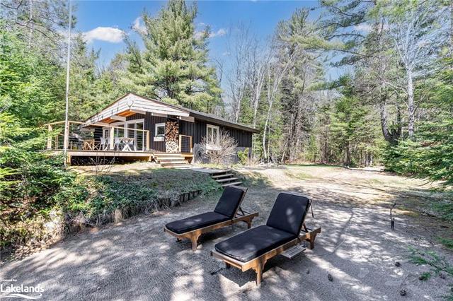 1067 Forrester Trail, House detached with 3 bedrooms, 2 bathrooms and 11 parking in Bracebridge ON | Image 38
