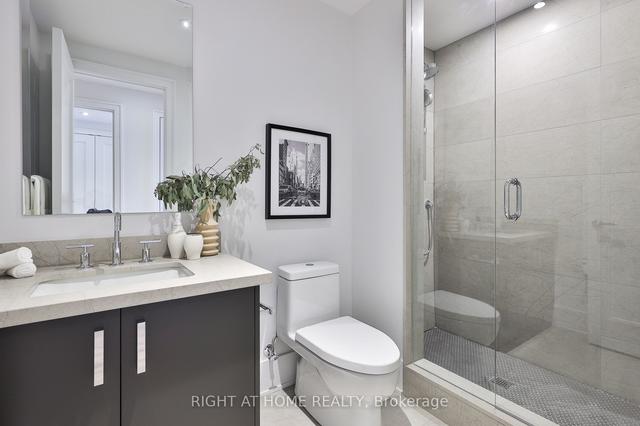 111 - 36 Birch Ave, Townhouse with 2 bedrooms, 3 bathrooms and 2 parking in Toronto ON | Image 15