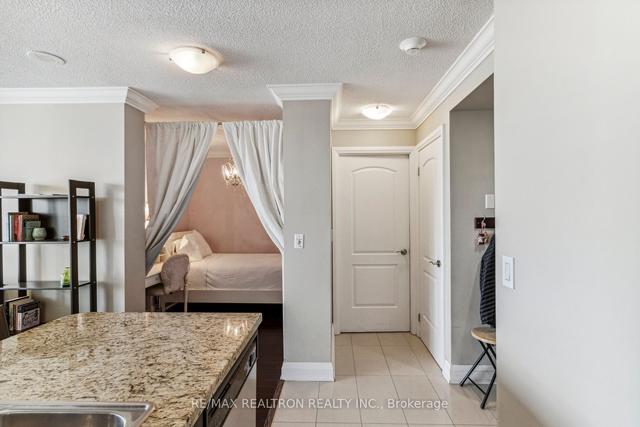 518 - 20 North Park Rd, Condo with 1 bedrooms, 2 bathrooms and 1 parking in Vaughan ON | Image 16