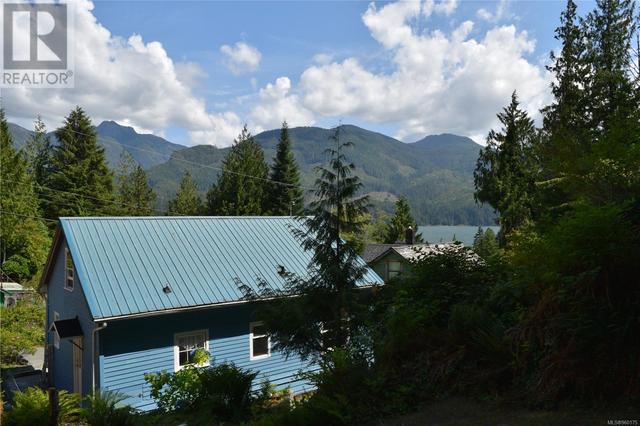 620 Cardiac Climb Rd, House detached with 3 bedrooms, 1 bathrooms and 2 parking in Tahsis BC | Image 27