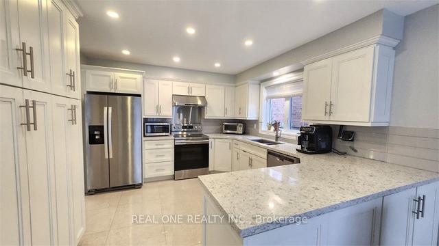 5788 Greensboro Dr, House detached with 4 bedrooms, 4 bathrooms and 4 parking in Mississauga ON | Image 26