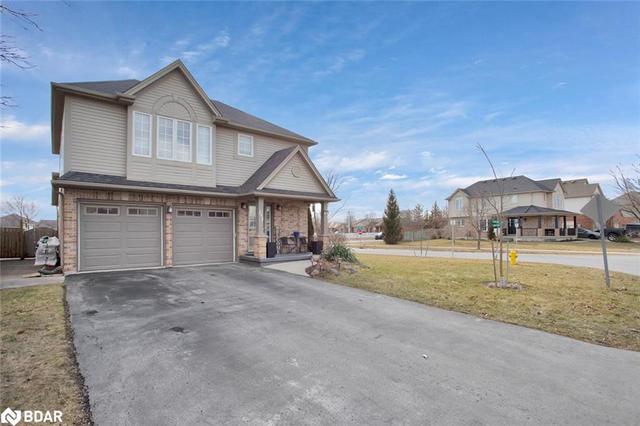 342 South Leaksdale Circle, House detached with 3 bedrooms, 3 bathrooms and 6 parking in London ON | Image 23