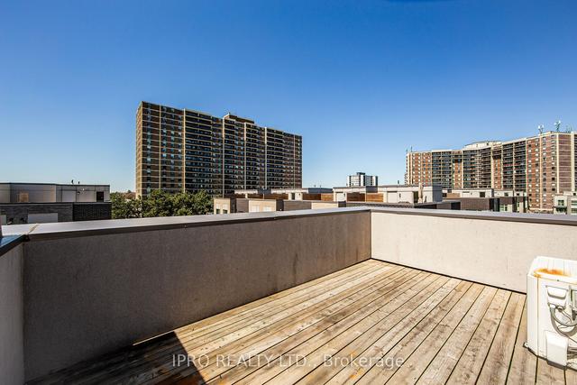 231 - 7 Applewood Lane, Townhouse with 2 bedrooms, 2 bathrooms and 1 parking in Toronto ON | Image 14