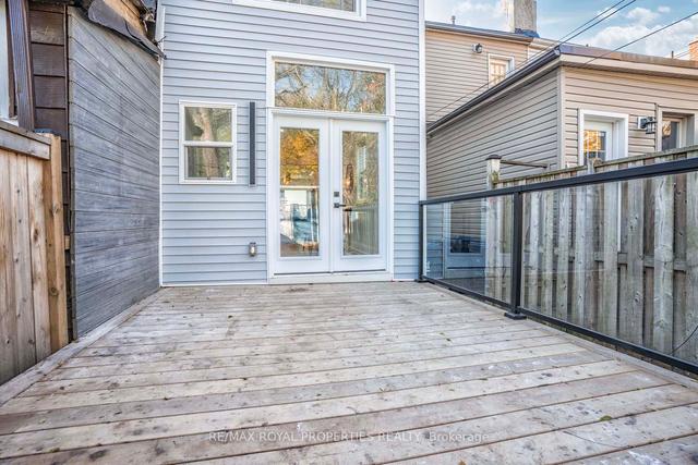519 Greenwood Ave, House semidetached with 3 bedrooms, 2 bathrooms and 0 parking in Toronto ON | Image 35