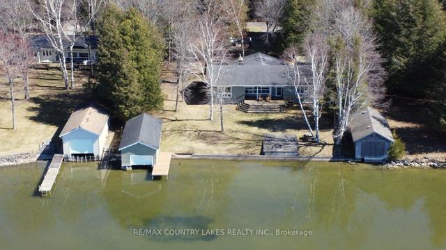 151 Mckelvey Beach Rd, House detached with 5 bedrooms, 2 bathrooms and 8 parking in Kawartha Lakes ON | Image 10