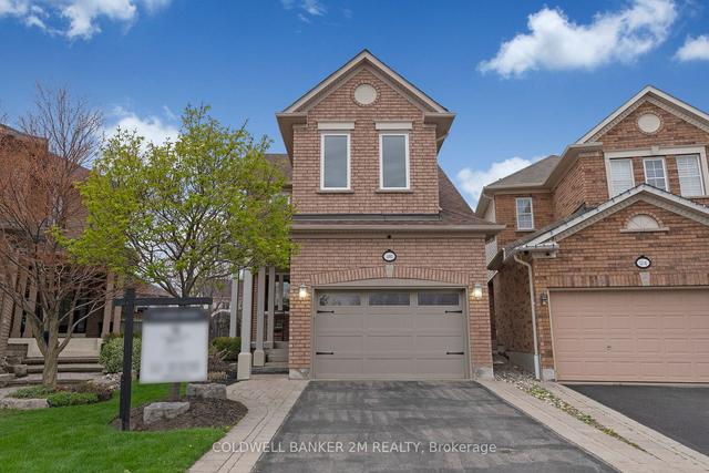 26 Kressman Crt, House detached with 3 bedrooms, 3 bathrooms and 4.5 parking in Whitby ON | Image 1