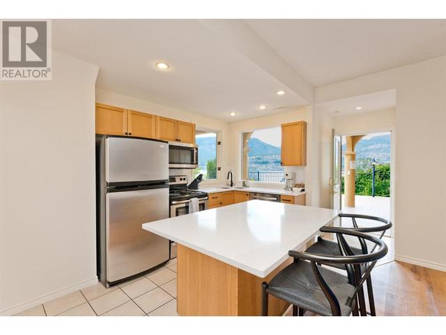 414 Herbert Heights, House detached with 4 bedrooms, 3 bathrooms and 2 parking in Kelowna BC | Image 46