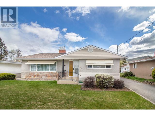 215 Sadler Road, House detached with 4 bedrooms, 1 bathrooms and 1 parking in Kelowna BC | Image 1