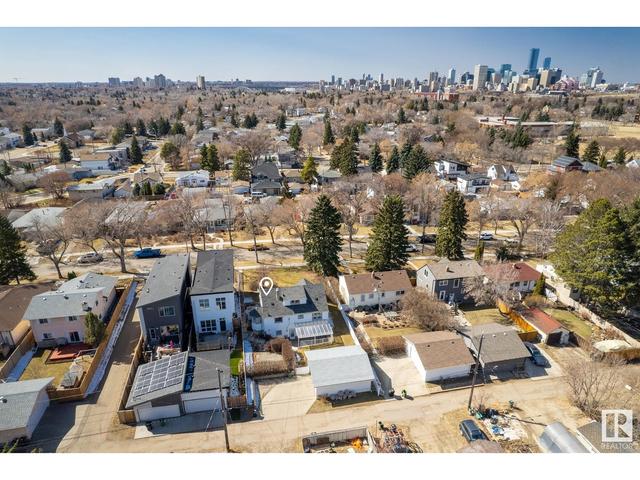 9249 86 St Nw, House detached with 3 bedrooms, 2 bathrooms and null parking in Edmonton AB | Image 41