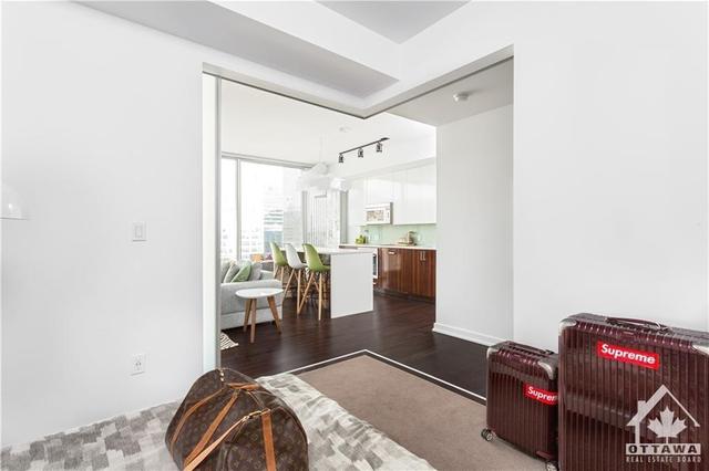 1101 - 300 Lisgar Street, Condo with 1 bedrooms, 1 bathrooms and 1 parking in Ottawa ON | Image 10