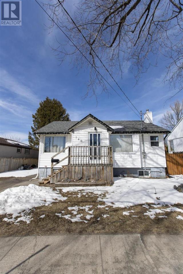 140 Algonquin St S, House detached with 3 bedrooms, 2 bathrooms and null parking in Thunder Bay ON | Image 28