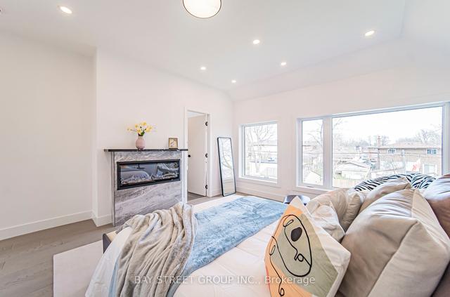 119 Preston St, House detached with 4 bedrooms, 5 bathrooms and 2 parking in Toronto ON | Image 8