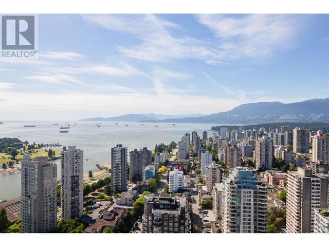 3902 - 889 Pacific Street, Condo with 4 bedrooms, 4 bathrooms and 4 parking in Vancouver BC | Image 12