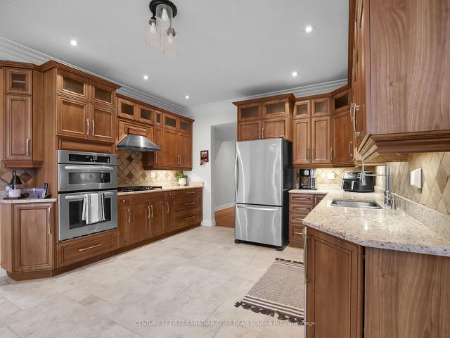 3467 Mclauchlan Cres, House detached with 4 bedrooms, 6 bathrooms and 5.5 parking in London ON | Image 3