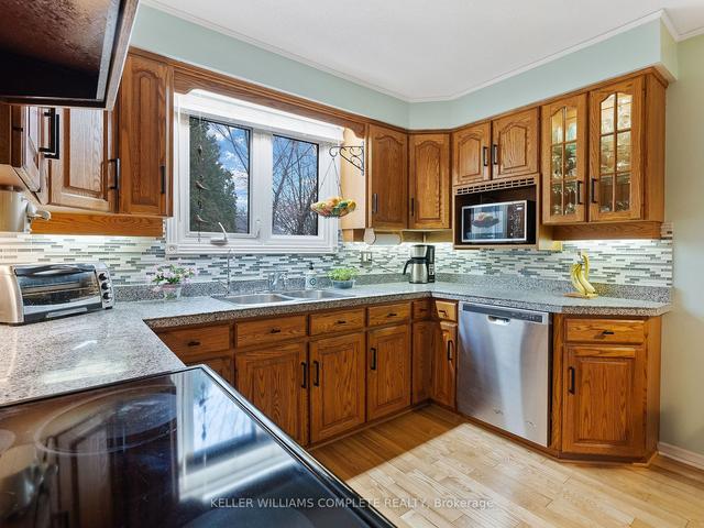 644 Tomahawk Cres, House detached with 3 bedrooms, 2 bathrooms and 6 parking in Hamilton ON | Image 4