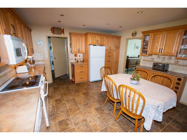 11041 Warwick Road, House detached with 3 bedrooms, 2 bathrooms and 9 parking in Delta BC | Image 13