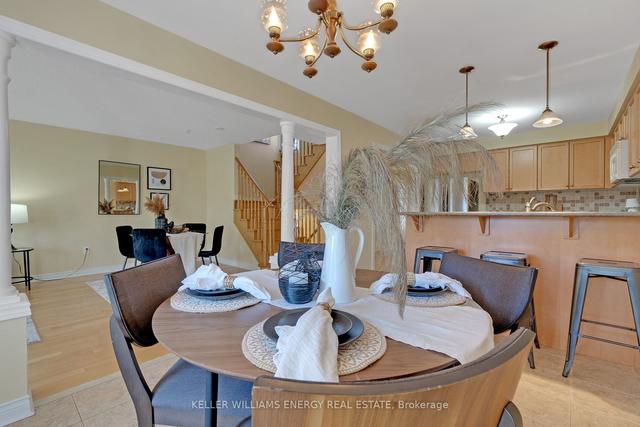 27 Tracey Crt, House detached with 3 bedrooms, 3 bathrooms and 5 parking in Whitby ON | Image 2
