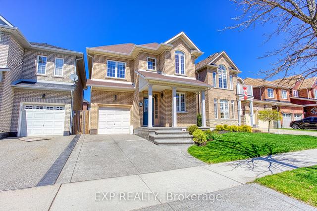 82 Glendarling Cres, House detached with 4 bedrooms, 4 bathrooms and 3 parking in Hamilton ON | Image 1