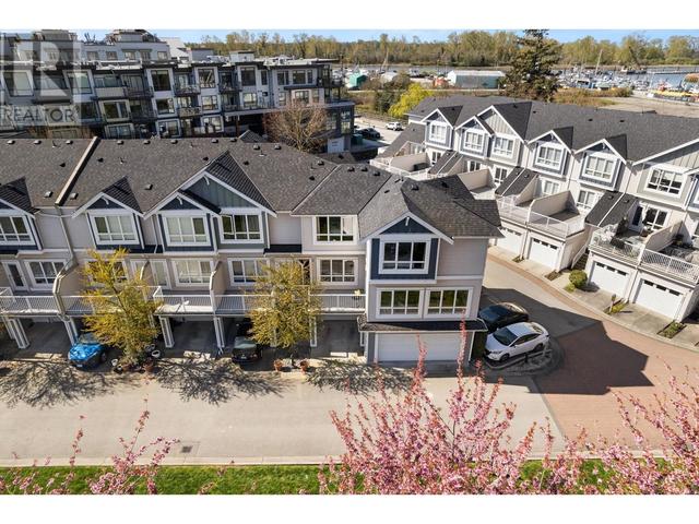2 - 13028 No. 2 Road, House attached with 2 bedrooms, 3 bathrooms and 2 parking in Richmond BC | Image 3