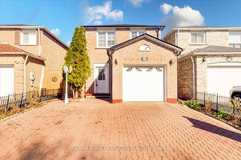 59 William Honey Cres, House attached with 4 bedrooms, 4 bathrooms and 5 parking in Markham ON | Card Image