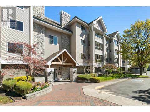208 - 980 Glenwood Avenue, Condo with 2 bedrooms, 1 bathrooms and 1 parking in Kelowna BC | Card Image