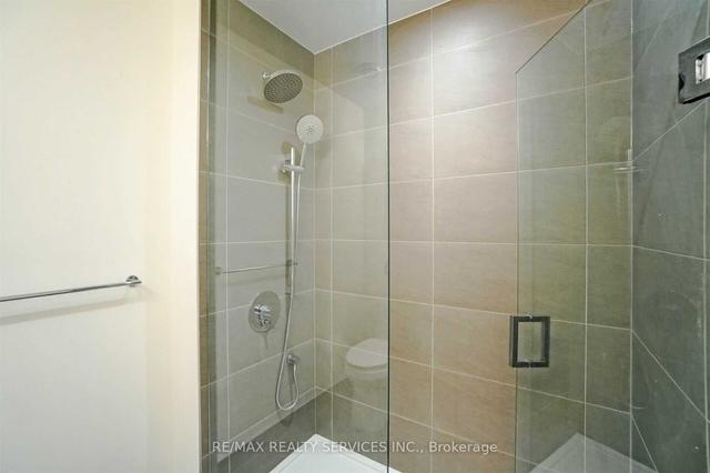 1108 - 5 Buttermill Ave, Condo with 2 bedrooms, 2 bathrooms and 0 parking in Vaughan ON | Image 11