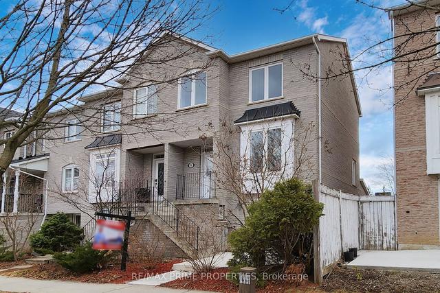 96 Sunway Sq, House attached with 3 bedrooms, 3 bathrooms and 3 parking in Markham ON | Image 12