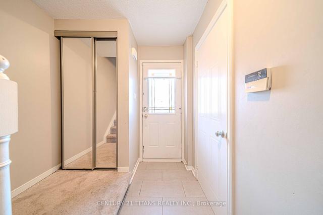62 - 1610 Crawforth St, Townhouse with 3 bedrooms, 2 bathrooms and 2 parking in Whitby ON | Image 23
